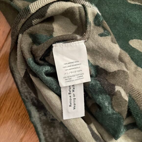 J. Crew Classic Tippi Sweater Womens Small Green Camouflage Merino Wool Pullover - Picture 4 of 8